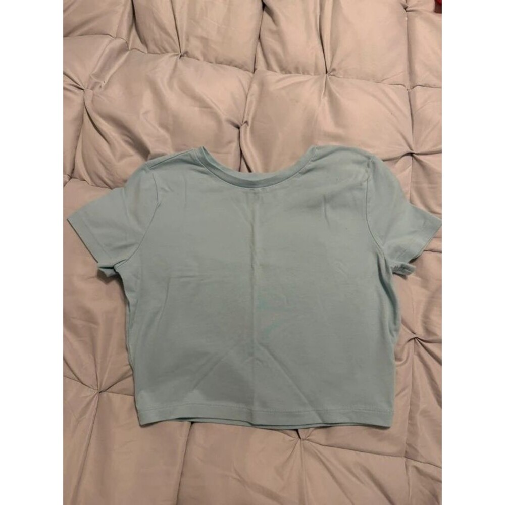 Cropped baby tee